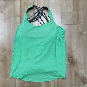 LAST CHANCE BEFORE DONATION Built in bra lululemon tank size 6
